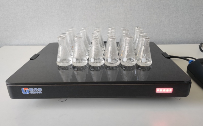 實(shí)驗(yàn)電熱板