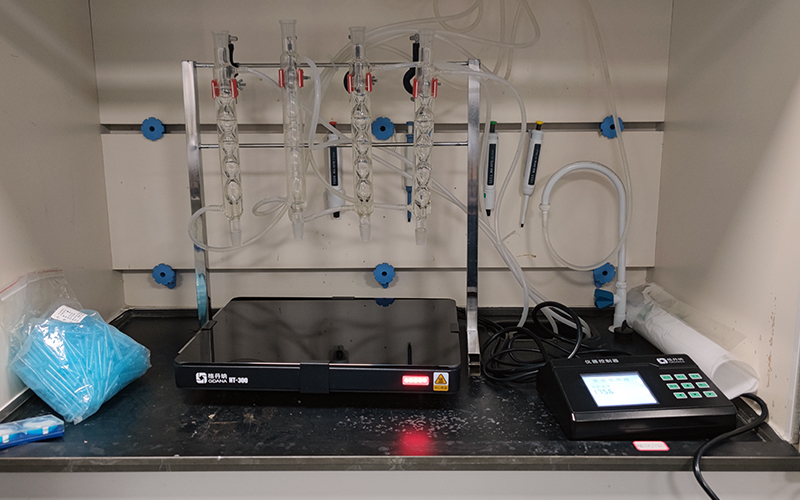 格丹納實驗電熱板的操作要點與注意事項